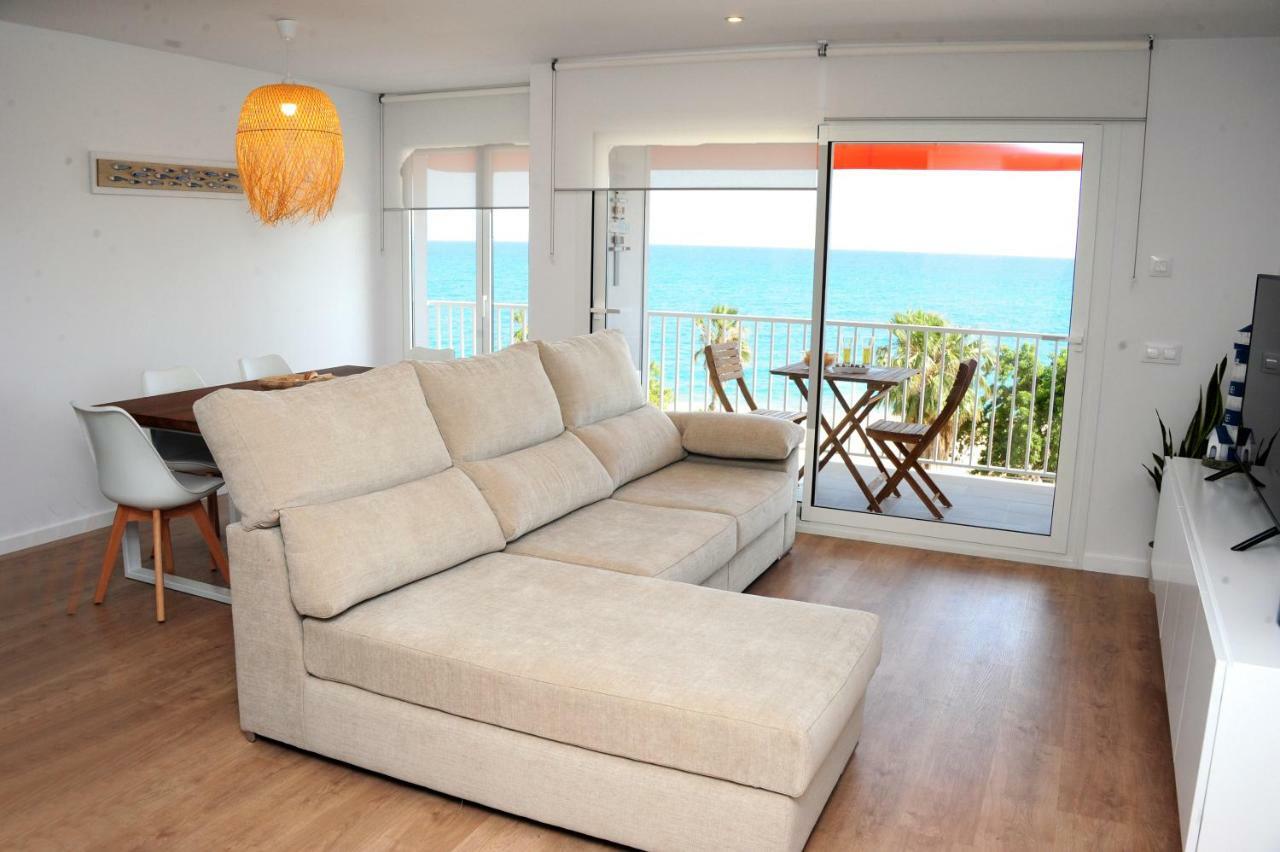Apartamento Frente Al Mar Canet De Mar Exterior photo